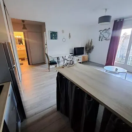 Appartamento T2 Lumineux, Piscine, Terrasse Villeneuve-lès-Avignon